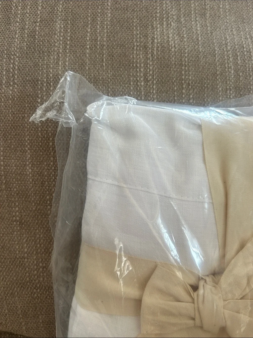 New Cozy Earth White Linen Standard Pillow Shams